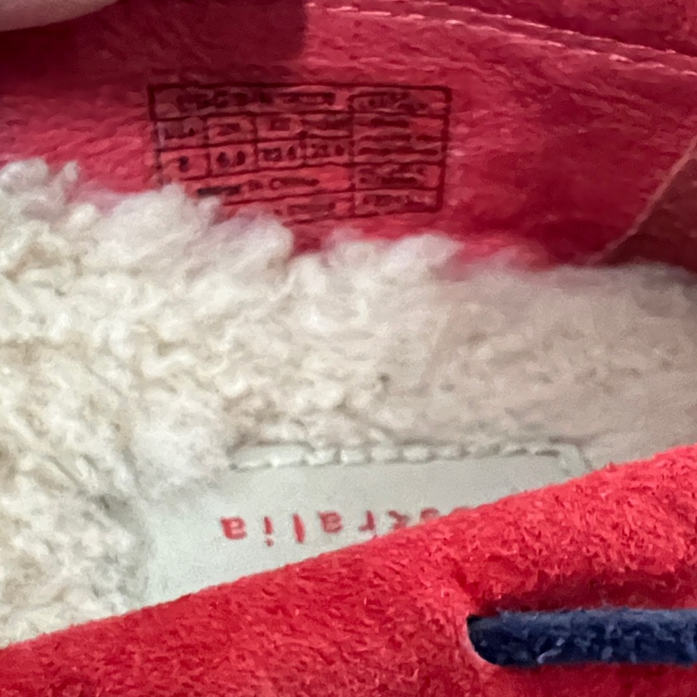 UGG Meena Women's Red Suede Shoes Moccasins Flats Navy Lace Slippers Driving - Picture 12 of 12